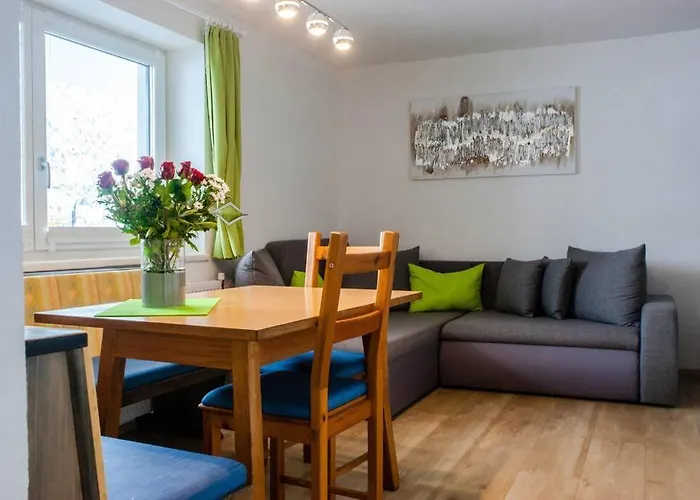 Frieda Hoellrigl * Sautens